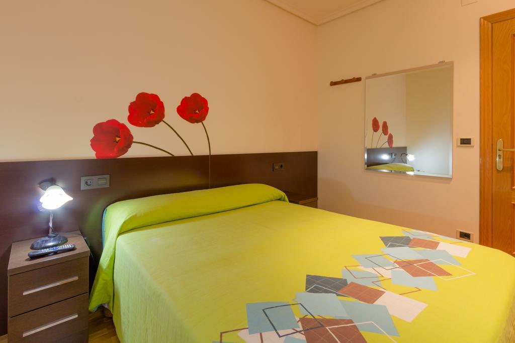 Pension Logroño Extérieur photo