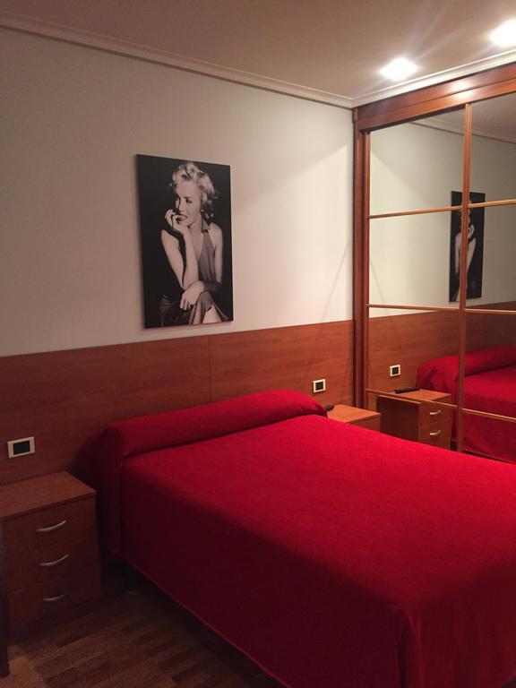 Pension Logroño Extérieur photo